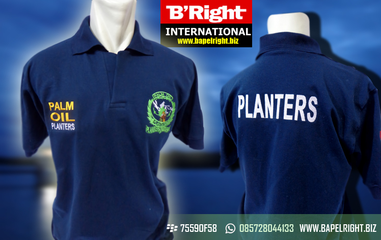 kaos polo biru dongker