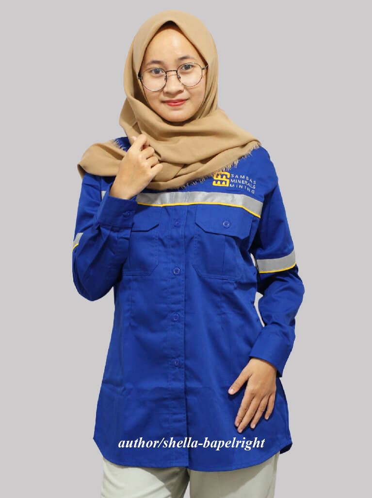 Model Baju Kerja Lapangan Wanita